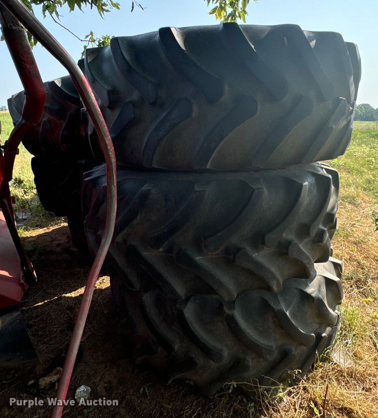image for item DX1001 (8) tractor wheels and tires