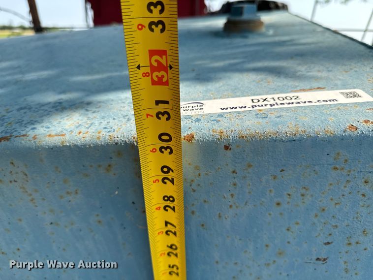 image for item DX1002 Auxiliary fuel tank