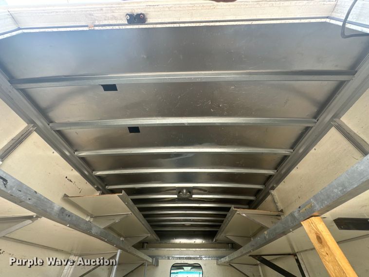 image for item DX1008 2016 Ford ECONOLINE box truck