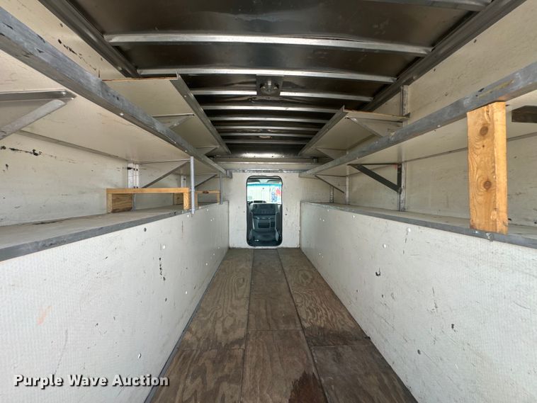 image for item DX1008 2016 Ford ECONOLINE box truck