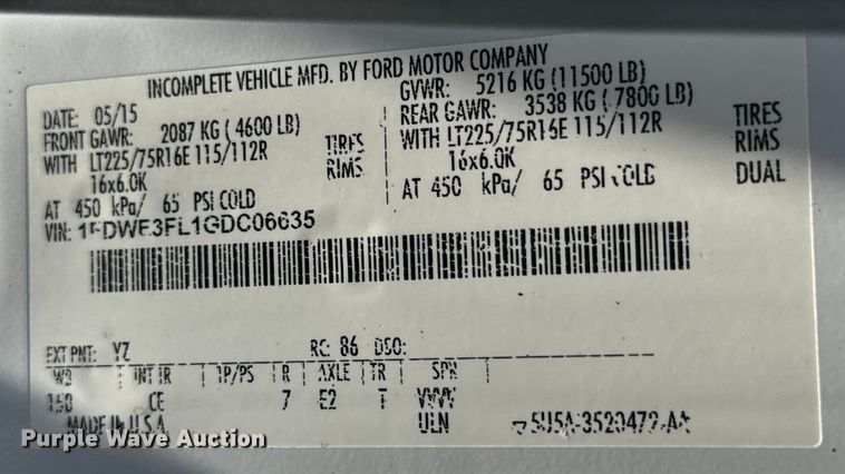 image for item DX1008 2016 Ford ECONOLINE box truck