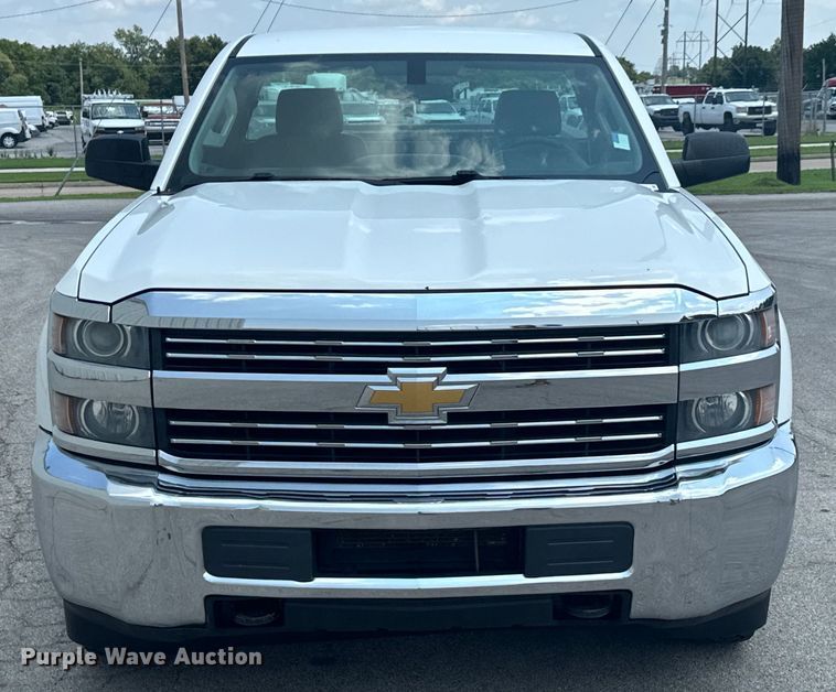 image for item DX1009 2015 Chevrolet Silverado 2500HD pickup truck