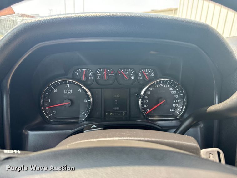 image for item DX1009 2015 Chevrolet Silverado 2500HD pickup truck