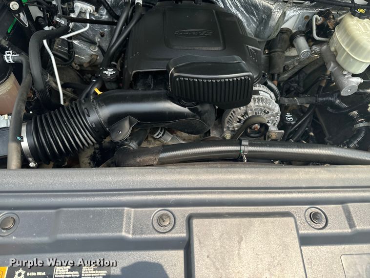 image for item DX1009 2015 Chevrolet Silverado 2500HD pickup truck