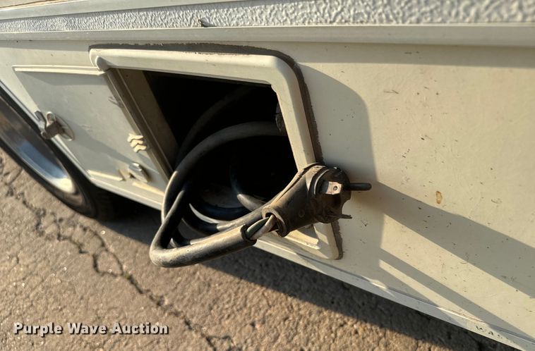 image for item DX3462 1992 Ford E350 RV