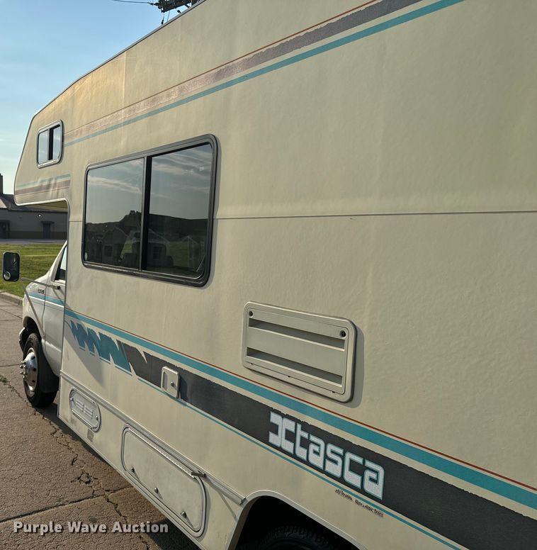 image for item DX3462 1992 Ford E350 RV
