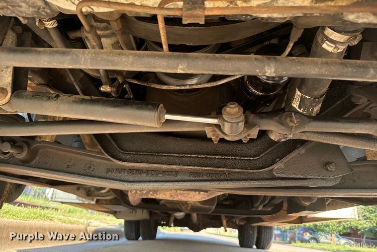 image for item DX3462 1992 Ford E350 RV