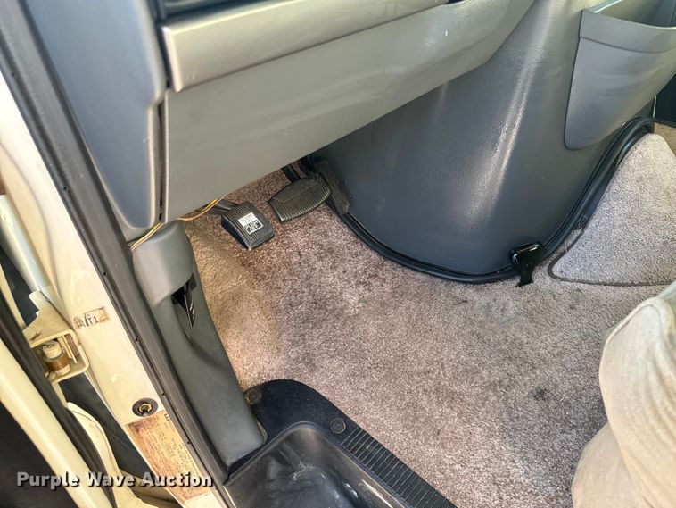 image for item DX3462 1992 Ford E350 RV