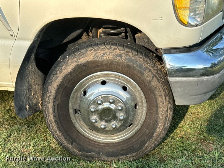 image for item DX3462 1992 Ford E350 RV