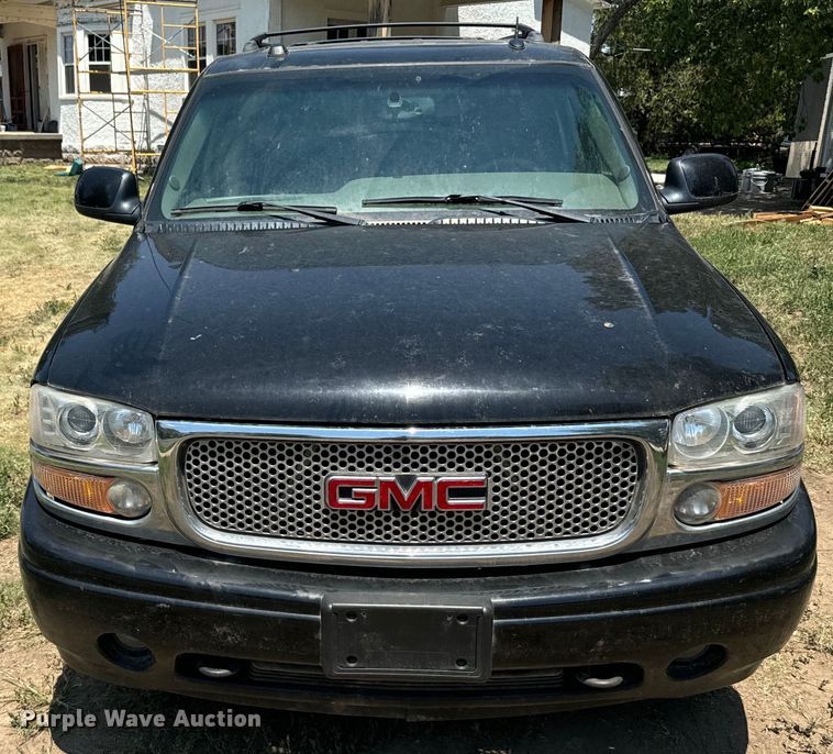image for item DX3463 2005 GMC Yukon Denali XL SUV