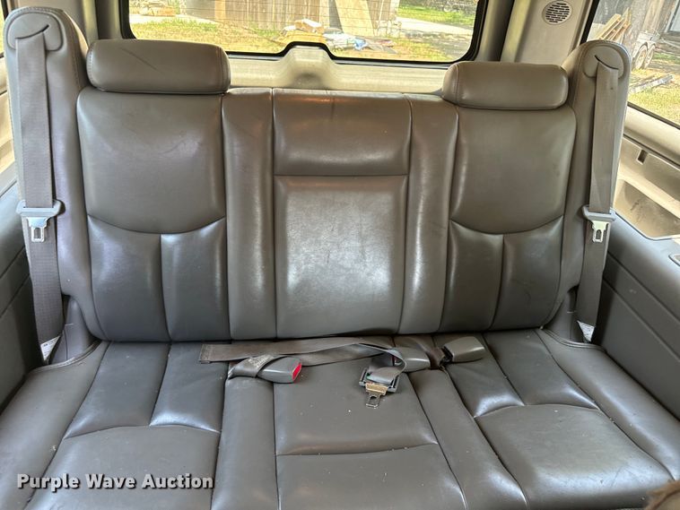 image for item DX3463 2005 GMC Yukon Denali XL SUV