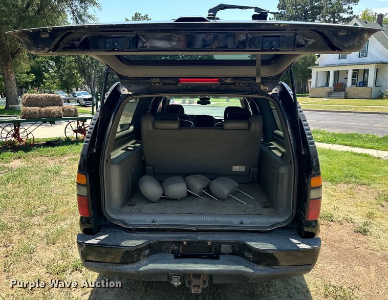 image for item DX3463 2005 GMC Yukon Denali XL SUV