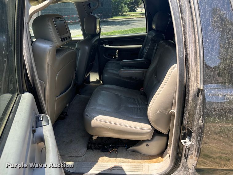 image for item DX3463 2005 GMC Yukon Denali XL SUV