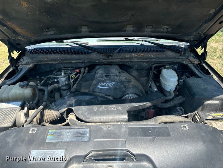 image for item DX3463 2005 GMC Yukon Denali XL SUV