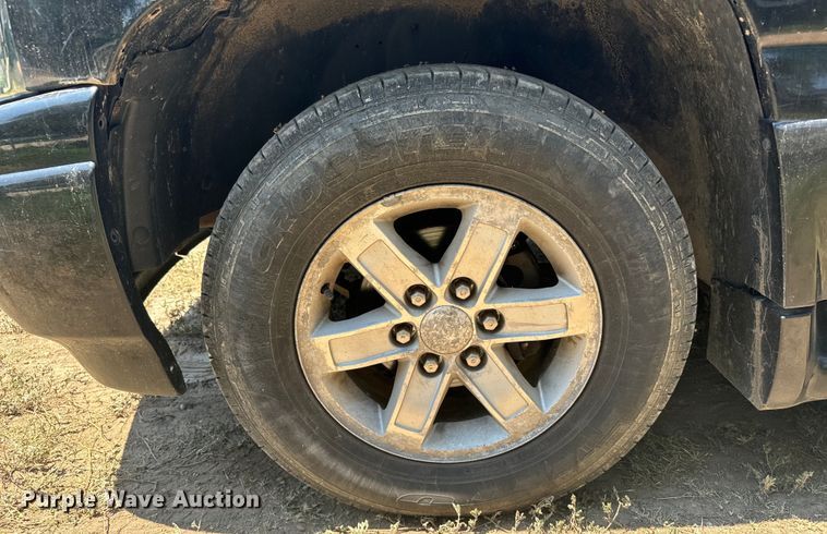 image for item DX3463 2005 GMC Yukon Denali XL SUV