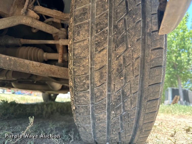 image for item DX3463 2005 GMC Yukon Denali XL SUV