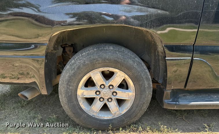 image for item DX3463 2005 GMC Yukon Denali XL SUV