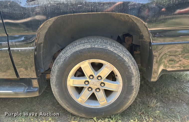 image for item DX3463 2005 GMC Yukon Denali XL SUV