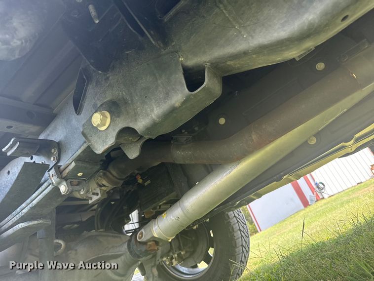 image for item DX3484 2023 Ford F250 Super Duty XLT Crew Cab pickup truck