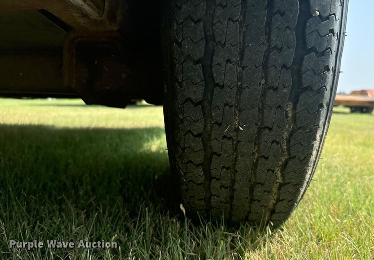 image for item DX3492 1992 Pace American  UTILITY enclosed cargo trailer