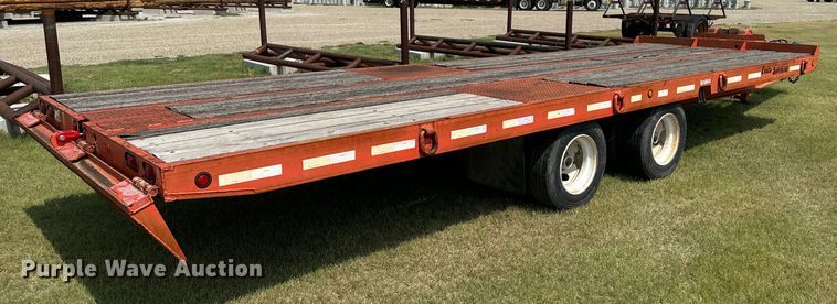 image for item DX3495 2002 Evaco Supreme  D012T262T tilt deck equipment trailer