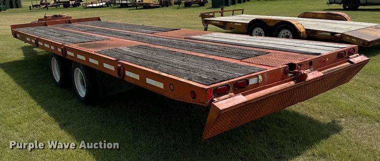 image for item DX3495 2002 Evaco Supreme  D012T262T tilt deck equipment trailer