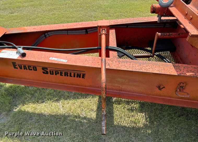 image for item DX3495 2002 Evaco Supreme  D012T262T tilt deck equipment trailer