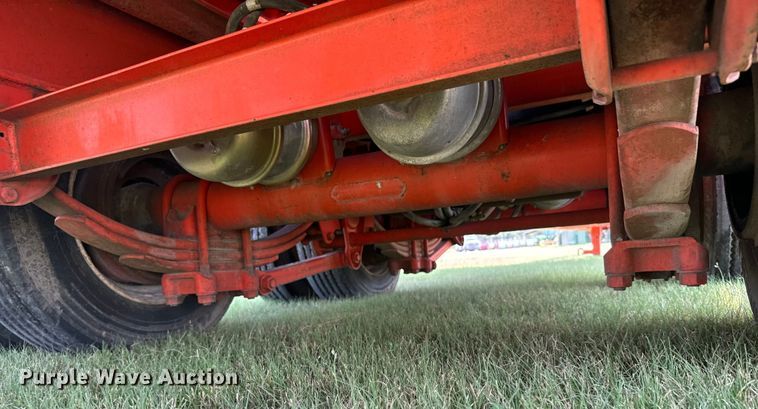 image for item DX3495 2002 Evaco Supreme  D012T262T tilt deck equipment trailer