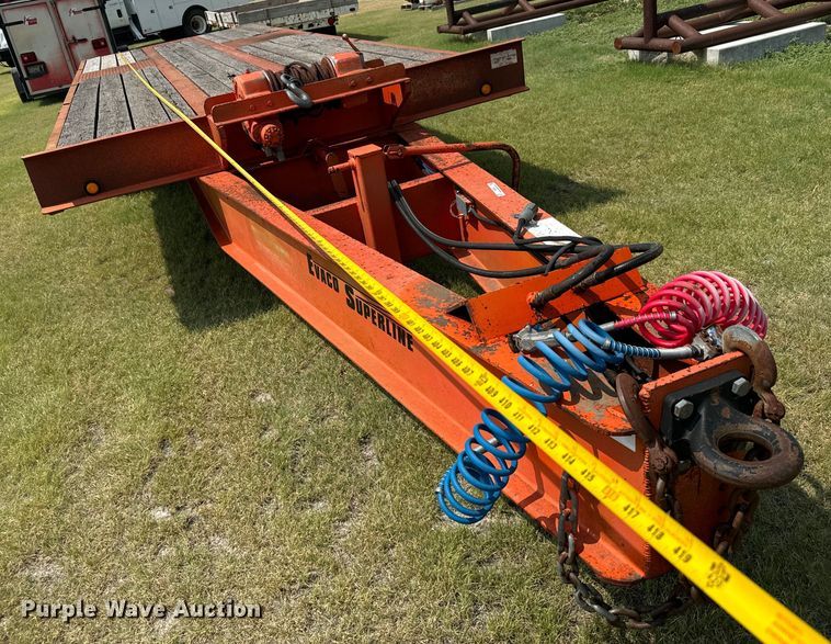image for item DX3495 2002 Evaco Supreme  D012T262T tilt deck equipment trailer