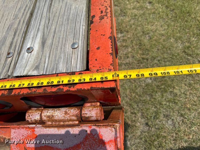 image for item DX3495 2002 Evaco Supreme  D012T262T tilt deck equipment trailer