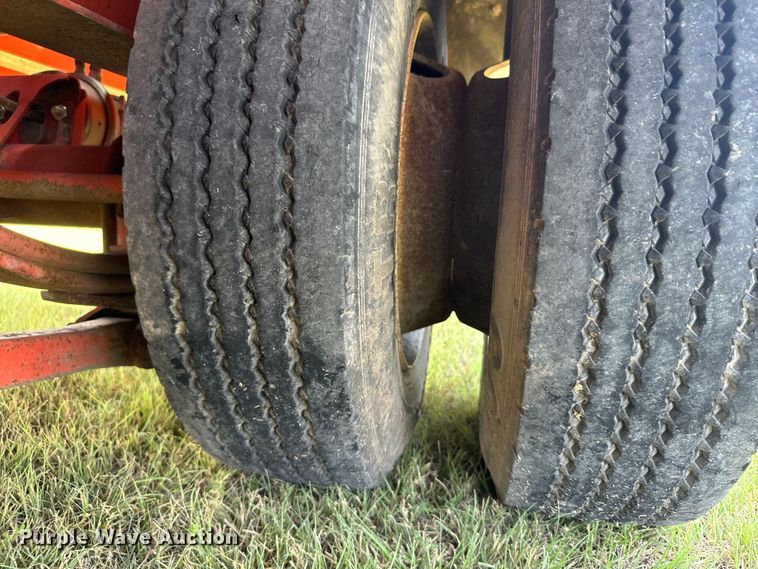 image for item DX3495 2002 Evaco Supreme  D012T262T tilt deck equipment trailer