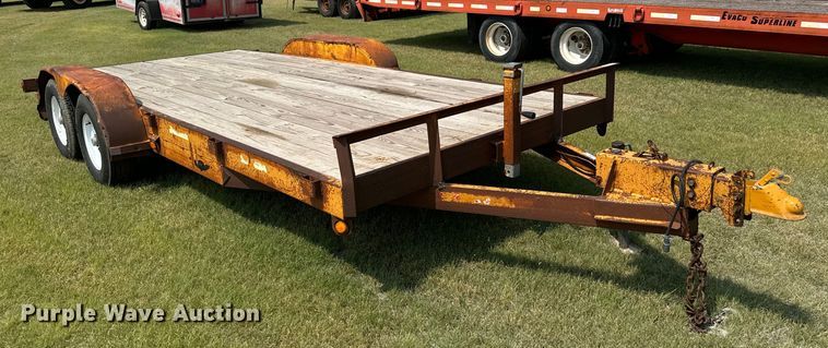 image for item DX3496 2000 H&H utility trailer