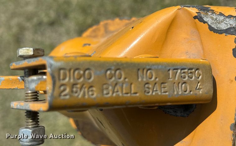 image for item DX3496 2000 H&H utility trailer