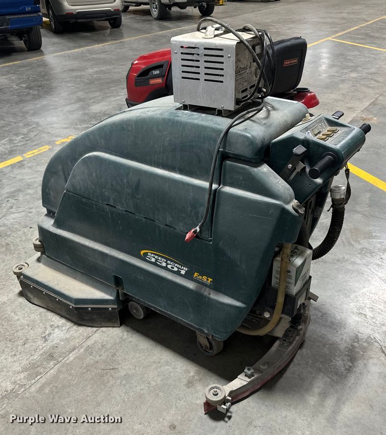 image for item DX3508 Speed Scrub 3301 floor scrubber