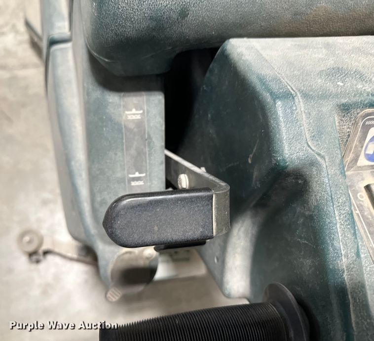 image for item DX3508 Speed Scrub 3301 floor scrubber