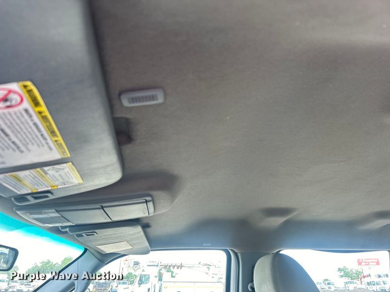 image for item EG0808 2012 Ford F550 Super Duty  Crew Cab flatbed truck