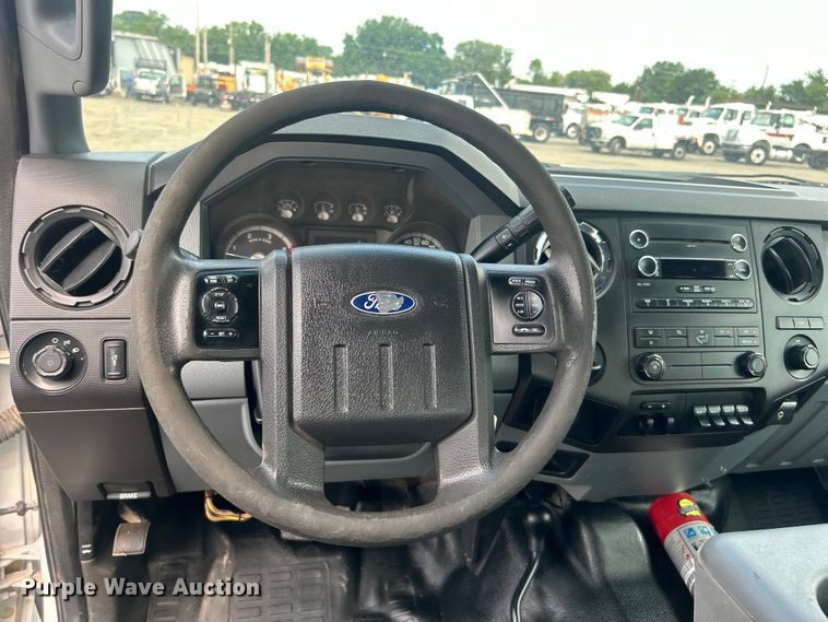 image for item EG0808 2012 Ford F550 Super Duty  Crew Cab flatbed truck