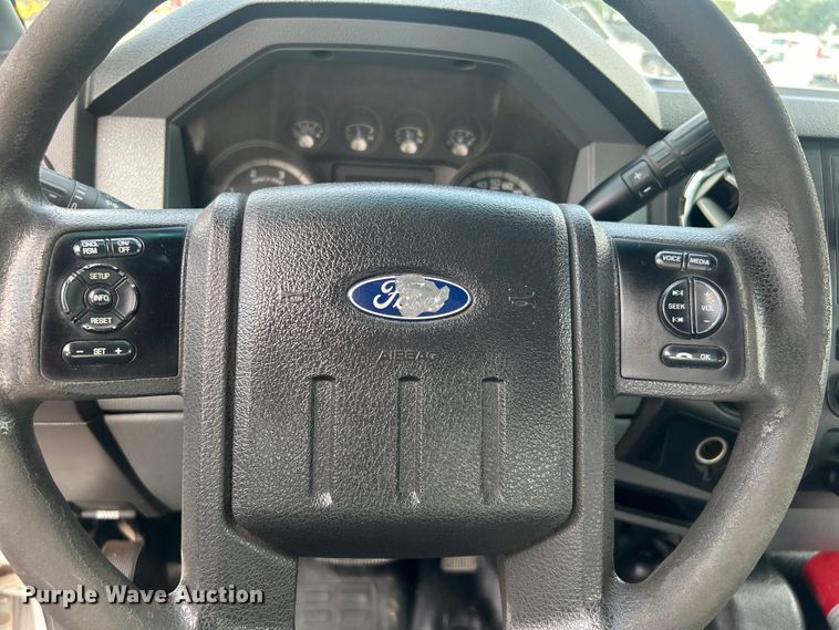 image for item EG0808 2012 Ford F550 Super Duty  Crew Cab flatbed truck