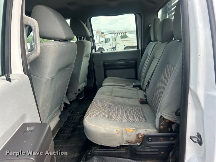 image for item EG0808 2012 Ford F550 Super Duty  Crew Cab flatbed truck