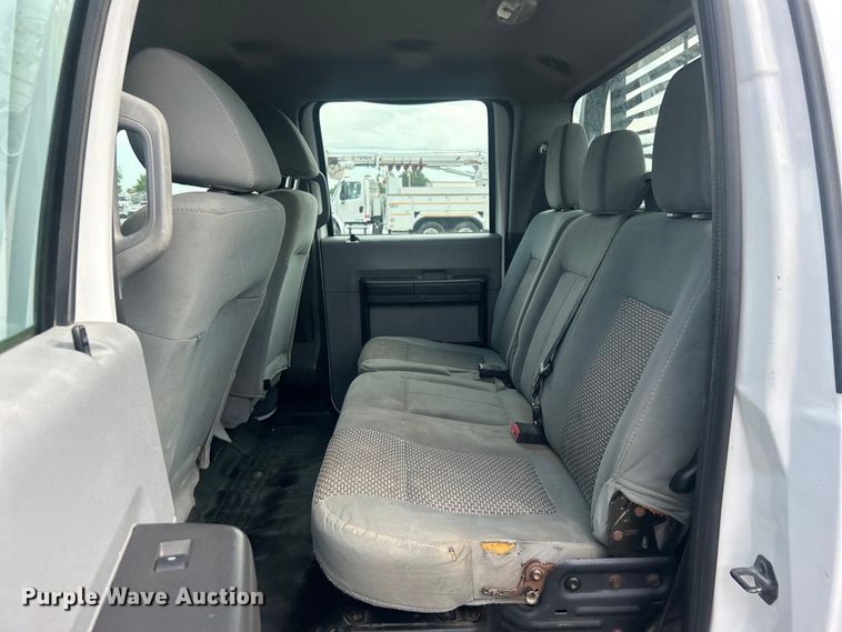 image for item EG0808 2012 Ford F550 Super Duty  Crew Cab flatbed truck