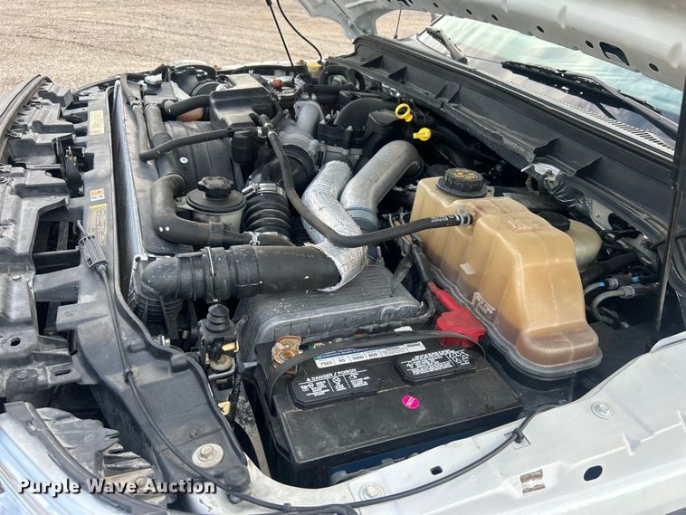 image for item EG0808 2012 Ford F550 Super Duty  Crew Cab flatbed truck