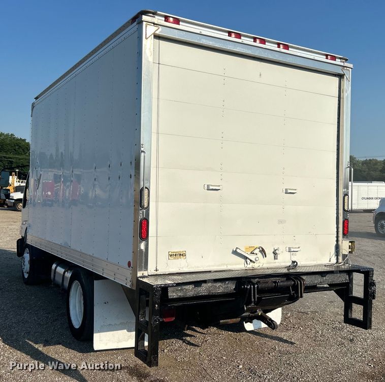 image for item EG0814 2010 International CF600 box truck