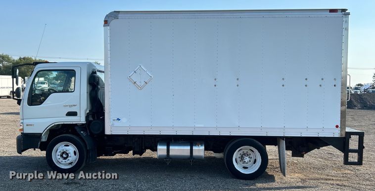 image for item EG0814 2010 International CF600 box truck