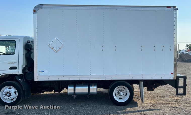 image for item EG0814 2010 International CF600 box truck