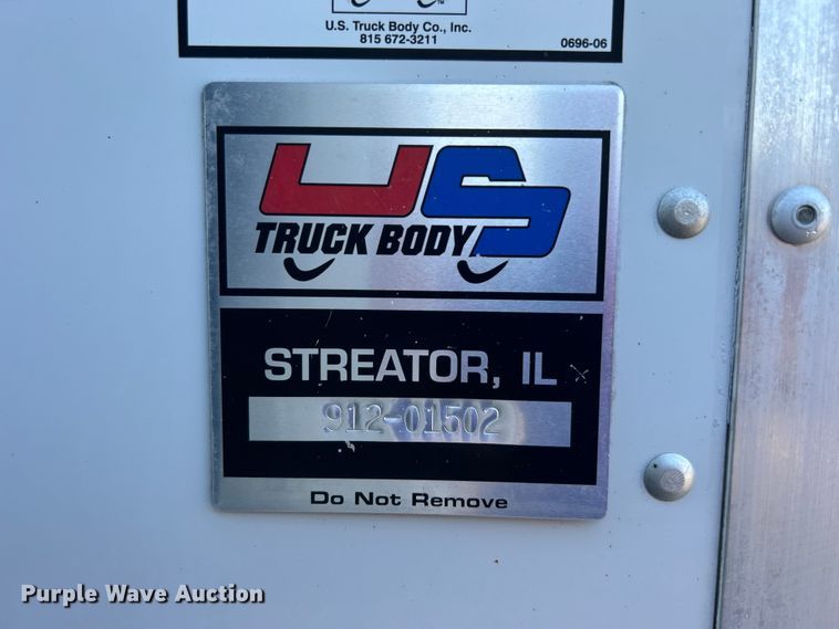 image for item EG0814 2010 International CF600 box truck