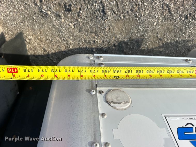 image for item EG0814 2010 International CF600 box truck