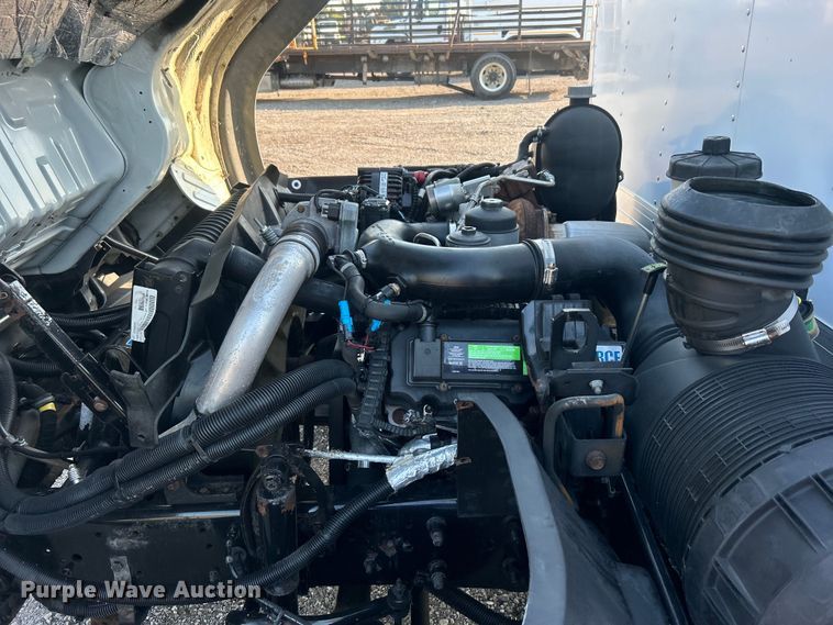 image for item EG0814 2010 International CF600 box truck