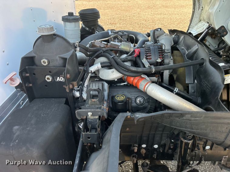 image for item EG0814 2010 International CF600 box truck