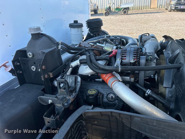 image for item EG0814 2010 International CF600 box truck