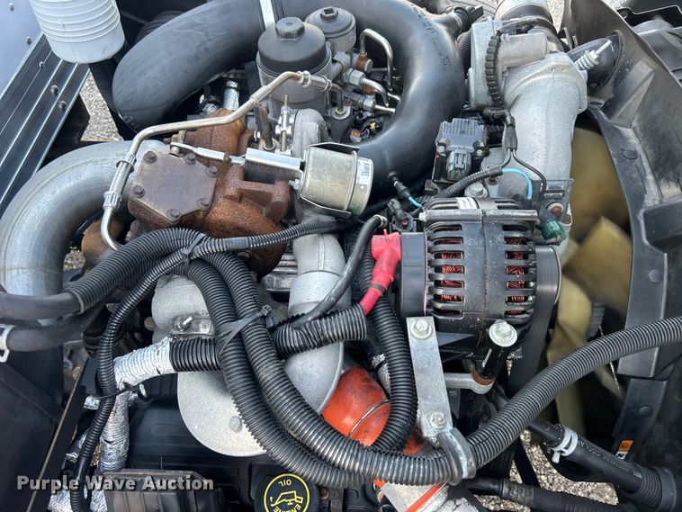 image for item EG0814 2010 International CF600 box truck